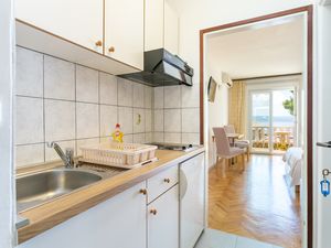 22632963-Ferienwohnung-3-Brela-300x225-2