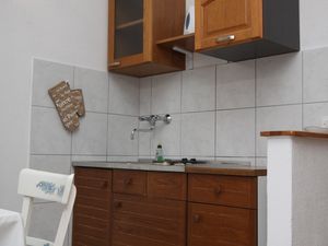 19126880-Ferienwohnung-2-Brela-300x225-2