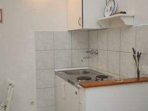 19128169-Ferienwohnung-2-Brela-300x225-3