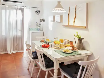 DiningRoom