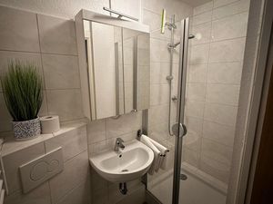 23989344-Ferienwohnung-6-Bremen-300x225-3