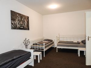 23923757-Ferienwohnung-9-Bremen-300x225-3