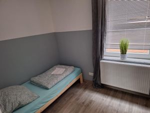 23923788-Ferienwohnung-4-Bremen-300x225-3