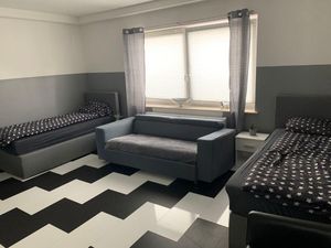 24055085-Ferienwohnung-2-Bremen-300x225-0