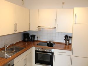 23571504-Ferienwohnung-4-Bremerhaven-300x225-1