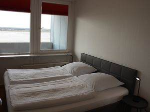 23571504-Ferienwohnung-4-Bremerhaven-300x225-2