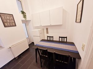 23923470-Ferienwohnung-4-Bremerhaven-300x225-2