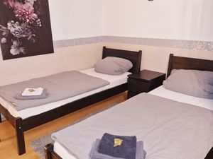 23923472-Ferienwohnung-3-Bremerhaven-300x225-4