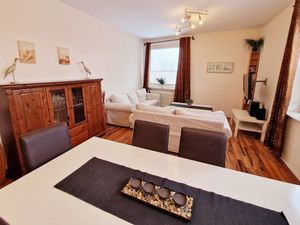 23923247-Ferienwohnung-6-Bremerhaven-300x225-4