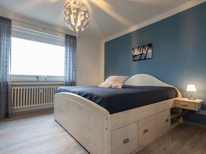 23664770-Ferienwohnung-4-Bremerhaven-300x225-1