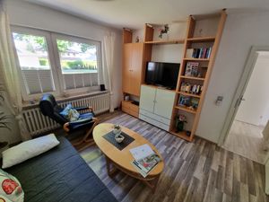 18305159-Ferienwohnung-3-Bremerhaven-300x225-2