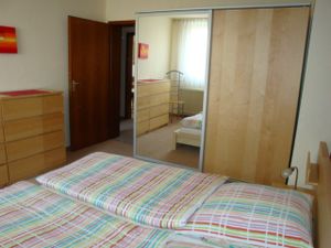 18305277-Ferienwohnung-4-Bremerhaven-300x225-3