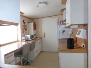 18629200-Ferienwohnung-2-Bremerhaven-300x225-2