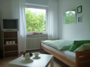 22173469-Ferienwohnung-4-Bremerhaven-300x225-1