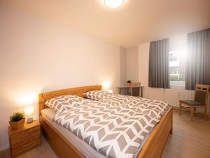 24054009-Ferienwohnung-2-Bremerhaven-300x225-2