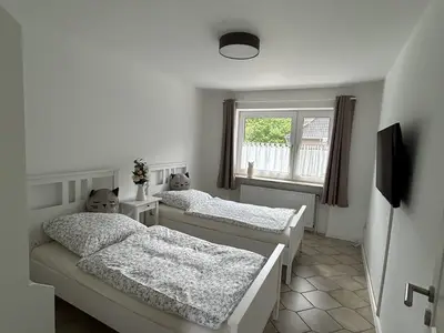 Schlafzimmer 2