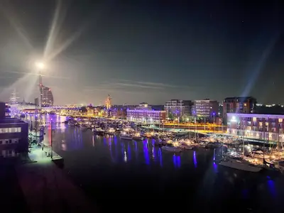 Ferienwohnung für 6 Personen (107 m²) in Bremerhaven 1/10