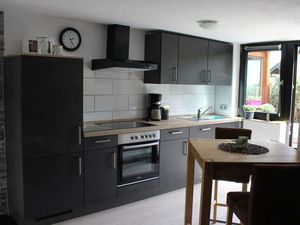 23967485-Ferienwohnung-2-Bremm-300x225-3