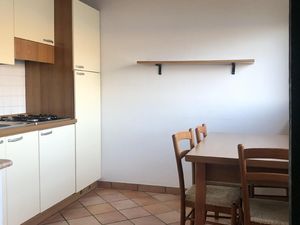 23519650-Ferienwohnung-4-Brenzone-300x225-3