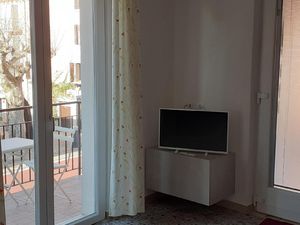 22448889-Ferienwohnung-2-Brenzone-300x225-4