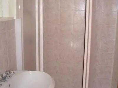 Baden mit Dusche