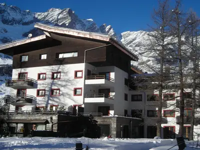 ExteriorWinter
