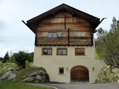 Ferienwohnung Casa Muladiras Sutter - Ansicht Sommer