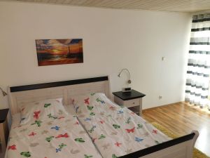 22776785-Ferienwohnung-2-Brilon-300x225-2