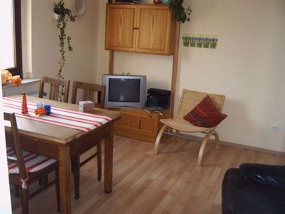 Ferienwohnung im Haus am Wald - Wohnzimmer