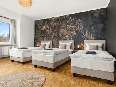 Schlafzimmer 1