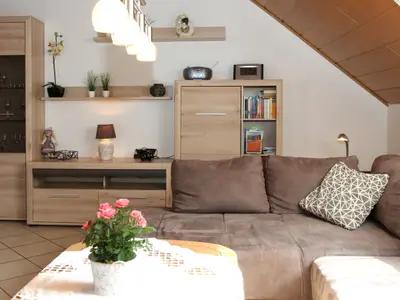 Photo, INSIDE, OUTSIDE