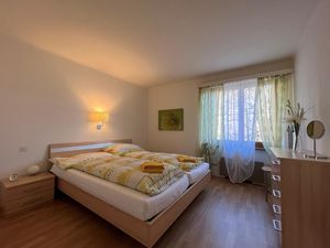 23983292-Ferienwohnung-6-Brissago-300x225-3