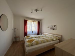 23983292-Ferienwohnung-6-Brissago-300x225-4