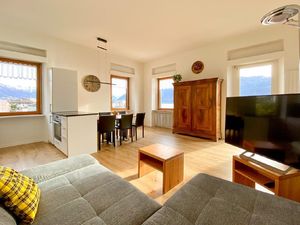 23680975-Ferienwohnung-4-Brissago-300x225-2