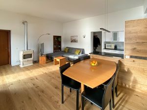 23680975-Ferienwohnung-4-Brissago-300x225-3