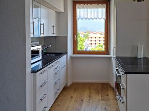 23680975-Ferienwohnung-4-Brissago-300x225-5