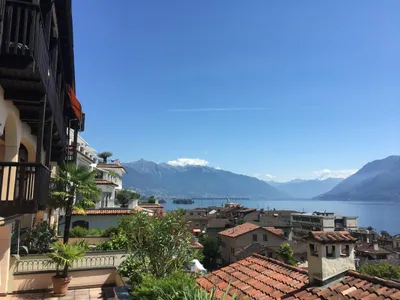 Seeaussicht von der Terrasse Richtung Brissago Inseln und Ascona