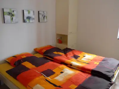 Schlafzimmer 2