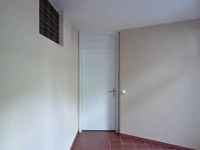 Eingang vom Treppenhaus zu App. 16 und 17