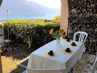 Ferienwohnung für 5 Personen (100 m²) in Brissago 1/10