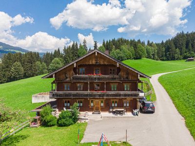 Außenseite Ferienhaus [Sommer]