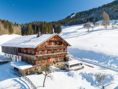 Außenseite Ferienhaus [Winter]