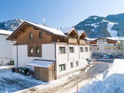 Außenseite Ferienhaus [Winter]