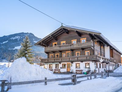 Außenseite Ferienhaus [Winter]