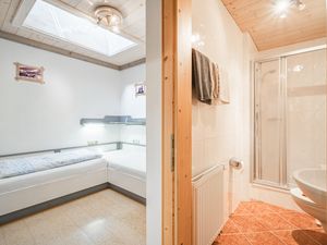 23896276-Ferienwohnung-5-Brixen Im Thale-300x225-3