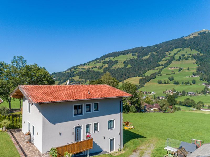 23896283-Ferienwohnung-7-Brixen Im Thale-800x600-1