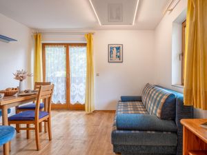 23896286-Ferienwohnung-5-Brixen Im Thale-300x225-5