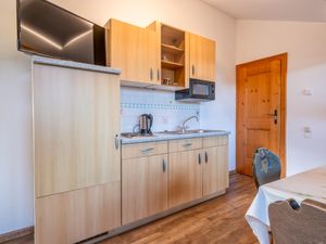 23896290-Ferienwohnung-4-Brixen Im Thale-300x225-5