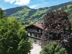 21667261-Ferienwohnung-4-Brixen Im Thale-300x225-1