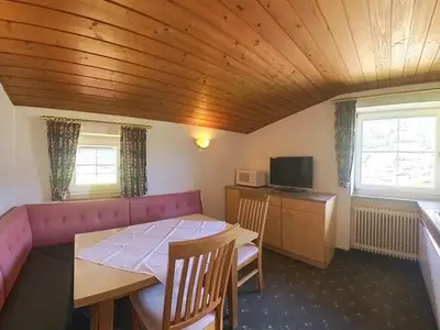 Ferienwohnung für 4 Personen (52 m²) in Brixen Im Thale 9/10